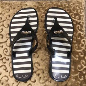 Henri Bendel Sandals